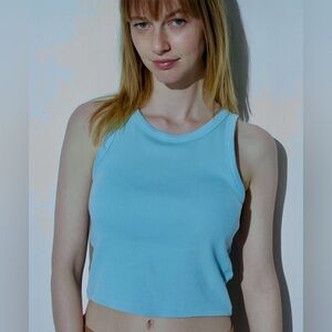 UNIQLO Ribbed Cropped Sleeveless Bra Top